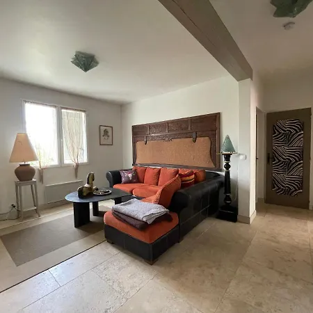 Hébergement de vacances Bois-mariage Mollans-sur-Ouvèze